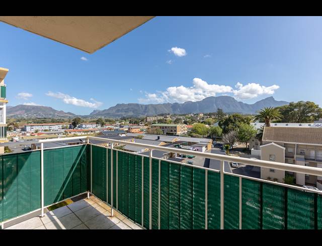 2 BEDROOM APARTMENT SOLD IN PLUMSTEAD